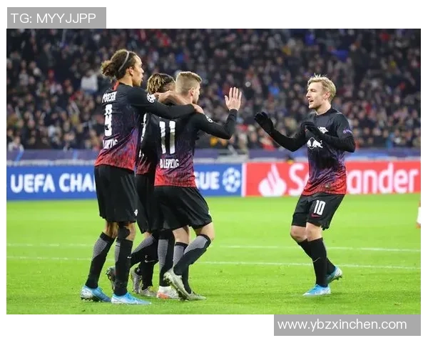 国王杯激战：里昂狂胜莱比锡6-2绝杀时刻点燃全场激情