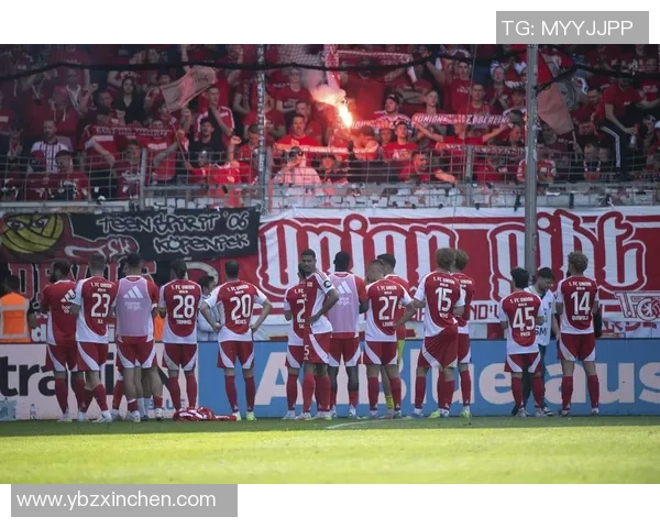 德甲焦点战波尔图与拜仁战平乌龙球瞬间引发全场热议