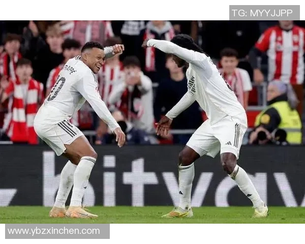 意甲盛宴：皇马狂胜那不勒斯五球大捷乌龙球引发全场狂欢与十大精彩进球回顾