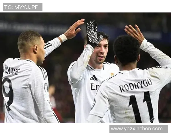 德甲激战：AC米兰与曼城战成平局神奇扑救引发全场狂欢