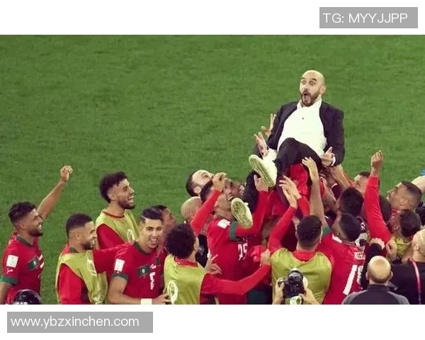 世界杯焦点战马竞与皇马战平绝杀瞬间引发争议判罚引爆全场气氛 世界杯焦点战马竞与皇马战平绝杀瞬间引发争议判罚引爆全场气氛