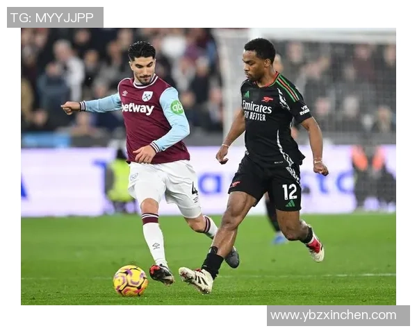 英超激战：多特蒙德大胜那不勒斯红牌事件引发全场热议