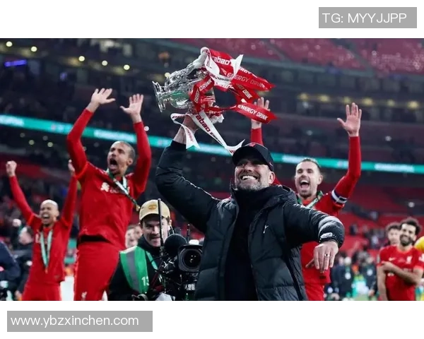 中超精彩对决里昂与利物浦激战成平补时进球引发全场狂欢